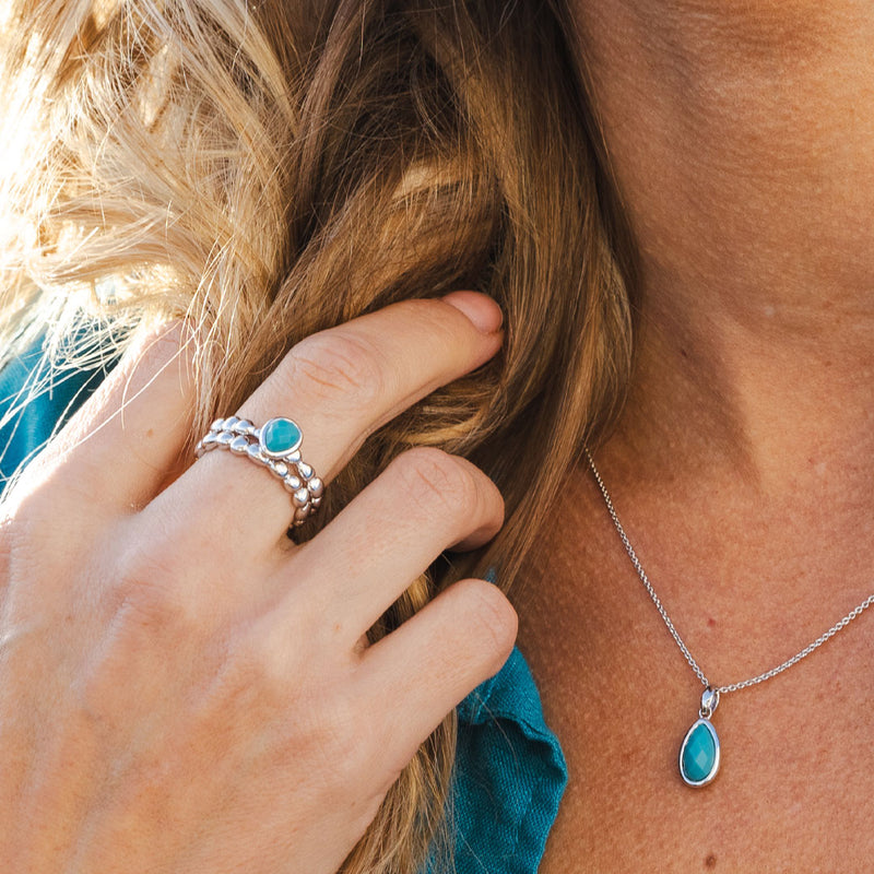 Pebble Azure Gemstone Necklace
