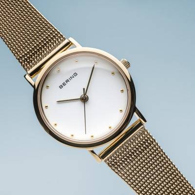 Classic Polished Gold Watch