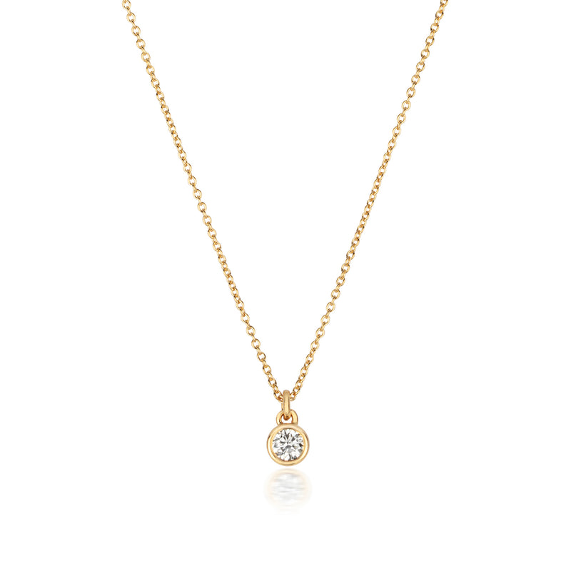 Diamond Rubover Pendant Necklace in Yellow Gold